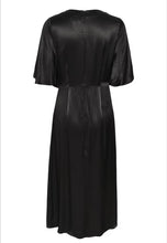 Load image into Gallery viewer, Milu Midi Dress STUDIO, Black